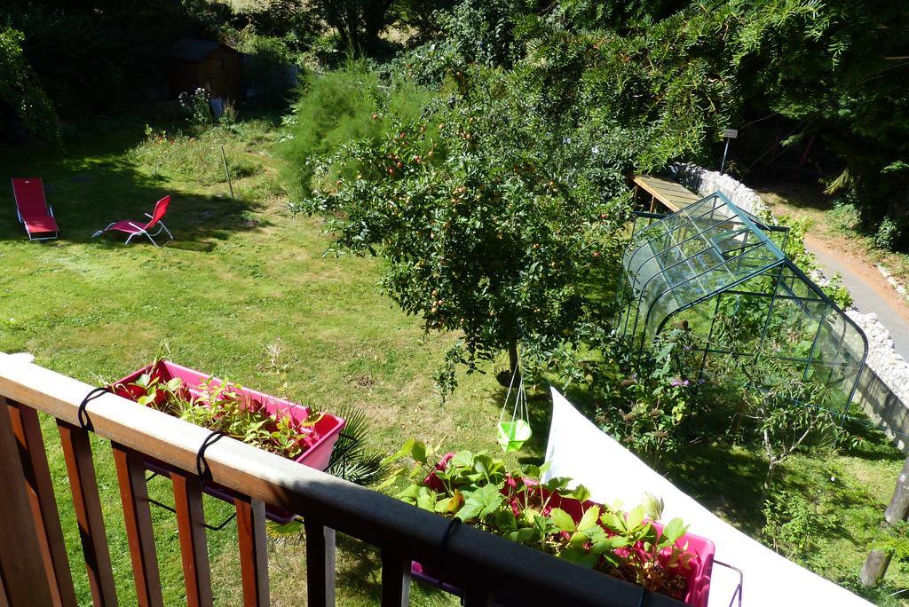 La Flore De Lys, Cottage Ideal Pour 2 Adultes Et 2 Enfants Saint-Jouin-Bruneval Exterior photo